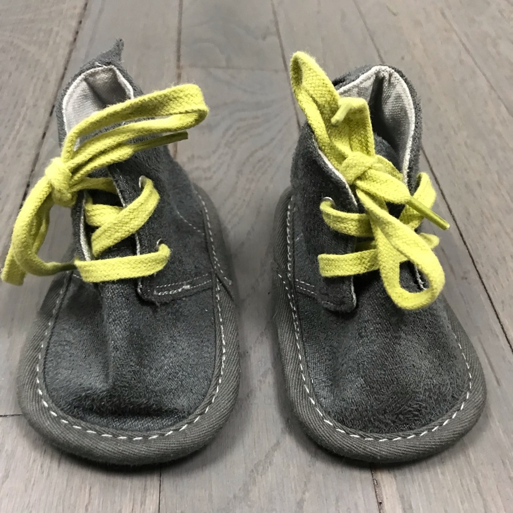 Stepping Stones 3-6M Baby Walker Booties Shoes